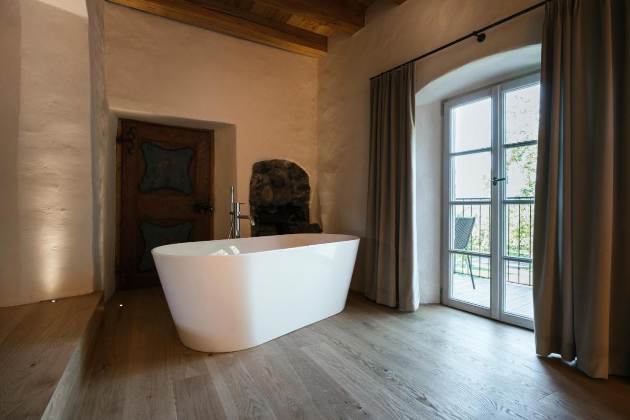 St. Vigilius Modern Historic Apartments Nalles Εξωτερικό φωτογραφία